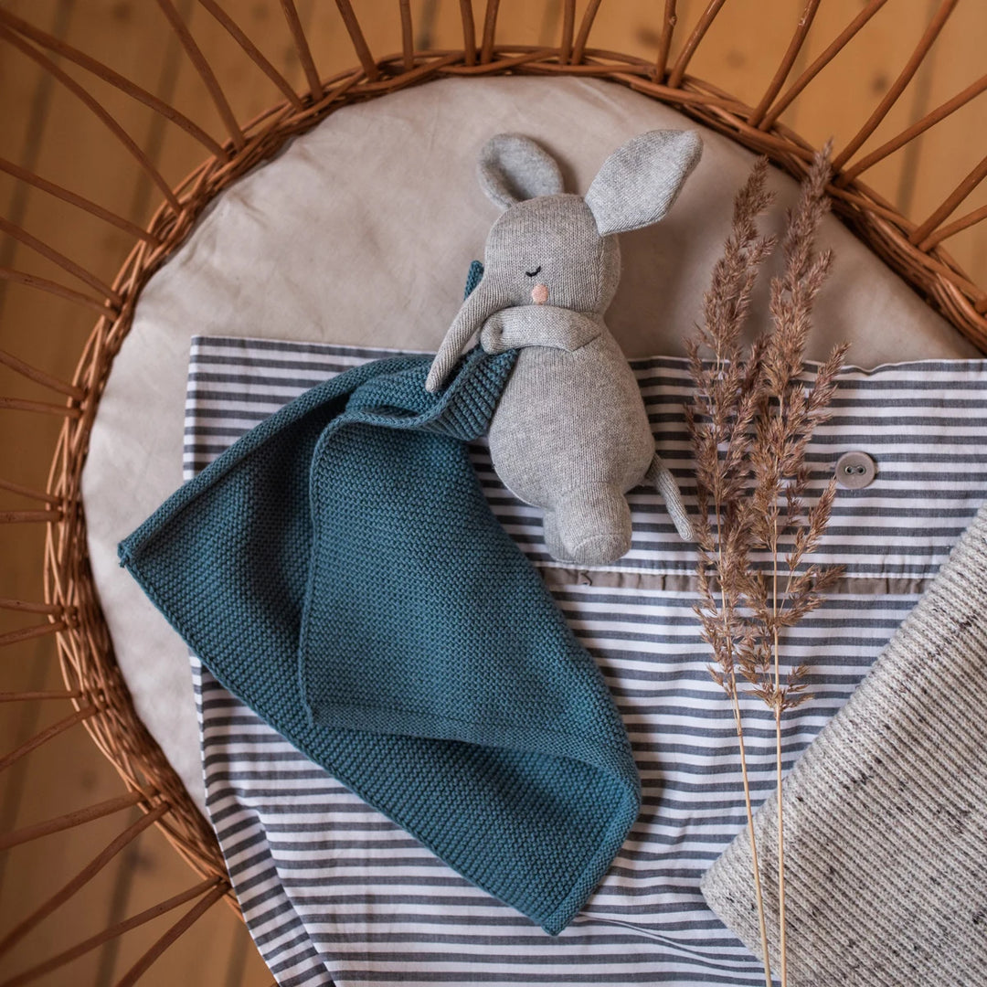 Ava &amp; Aves Kuscheltuch Elefant blau 7192