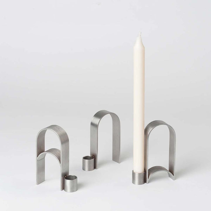 Kristina Dam Arch Vol. 1 Kerzenhalter Stahl (silber)