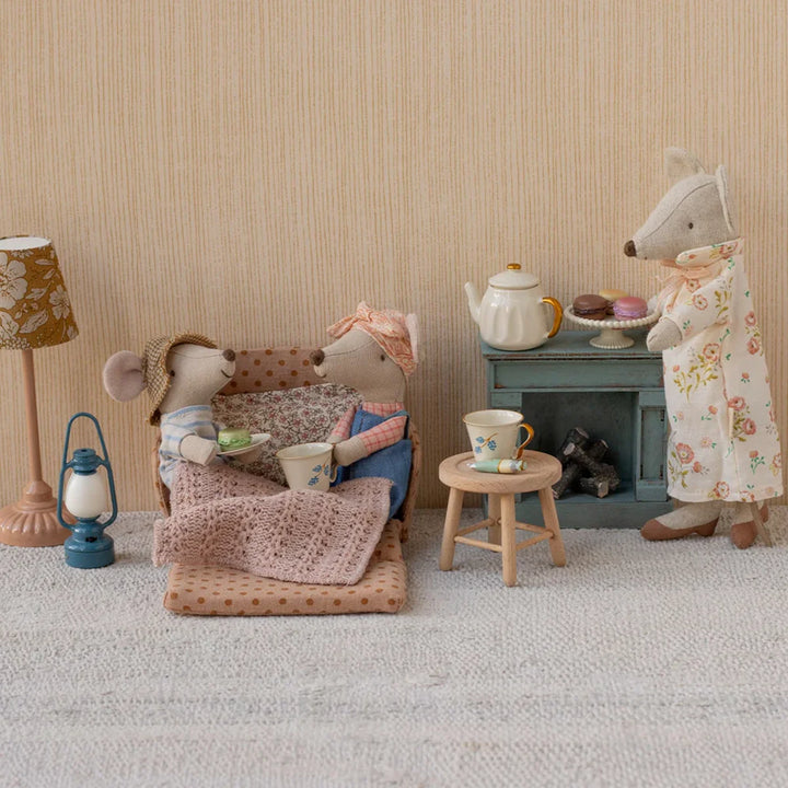 Maileg Wohnzimmer mit Schlafsofa Maus